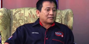 TETAP PERTAHAN NAJIB