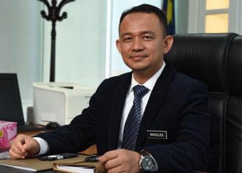 DR. MASZLEE TIDAK WAJAR HUKUM WARGA UNIVERSITI