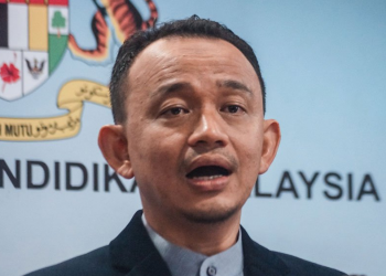 MASZLEE MASIH BERPOLITIK DI SEBALIK AKAN IKTIRAF UEC