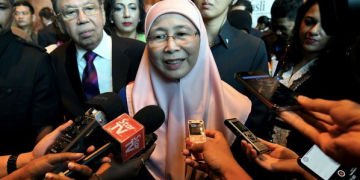 WAN AZIZAH: SAYA TIMBALAN PERDANA MENTERI