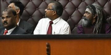 TETAMU SENATOR DIGELAR ‘HANTU’ OLEH NETIZEN