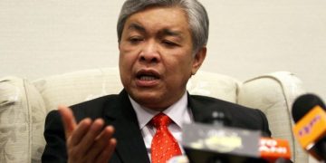 ZAHID PERTAHAN PAK LAH, NAJIB