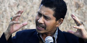 DAP DAN PKR ANCAM BERSATU