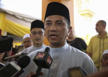 KENAPA SUSAH SANGAT AZMIN NAK SOKONG ANWAR?