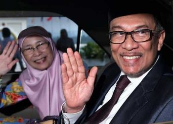 ANWAR PRESIDEN BAHARU PKR DAN BAKAL PERDANA MENTERI KELAPAN
