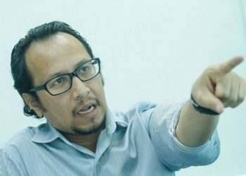 ADIK IPAR TUN DAIM DILANTIK PENASIHAT EKONOMI MAHATHIR