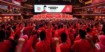 PEMIMPIN UMNO PERLU BELAJAR DARI PENYOKONG PKR