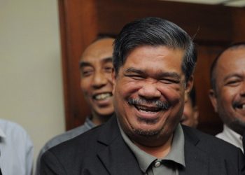 APA PIAWAIAN PERTAHANAN NEGARA YANG DIGUNAKAN MAT SABU?