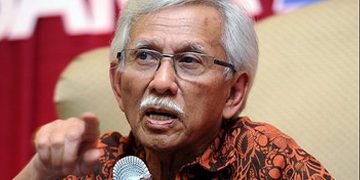 PUAD: TUN DAIM CADANG MUZIUM BEG TANGAN ROSMAH