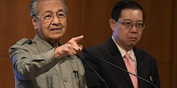 MALAYSIA MENOLAK LGBT, KAHWIN SEJENIS – MAHATHIR