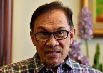 ANWAR BERI ALASAN BUKAN MUDAH JADI PERDANA MENTERI KETIKA INI