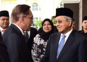 NAZIR HUSSIN: LAYAK ATAU TIDAK ANWAR BERTANDING?