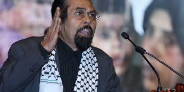 ‘CEREKA’NYA DISINDIR ANWAR, HISHAMUDDIN RAIS BANGKIT PERTAHAN