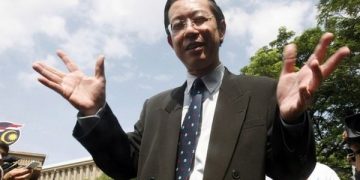 MAHATHIR WAJAR PECAT MENTERI KEWANGAN