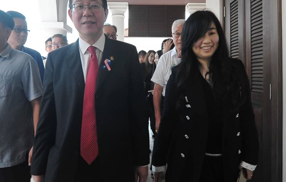 MAHKAMAH BEBAS GUAN ENG, PHANG DARI TUDUHAN RASUAH
