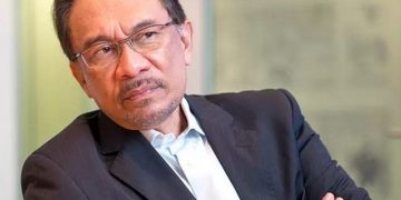 SIAPA YANG MULAKAN SPEKULASI TUN TIDAK MAHU ANWAR MENJADI PERDANA MENTERI?