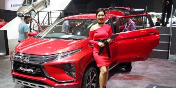 MAHDZIR KHALID: JIRAN TETANGGA MENEMPA NAMA, MALAYSIA MASIH LEKA MENJAJA POLITIK