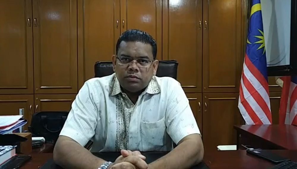 ‎LOKMAN ADAM DEDAH GERAKAN ANGKAT MAHATHIR SEBAGAI PRESIDEN UMNO