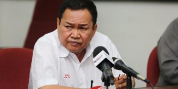 TOK HIM: GUNA HAK KEISTIMEWAAN MELAYU LAWAN PERNIAGAAN HARAM