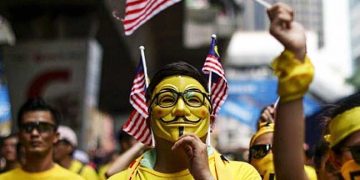 SPR PERLU JELASKAN TUDUHAN BERSIH TERHADAP MEREKA – NAJIB