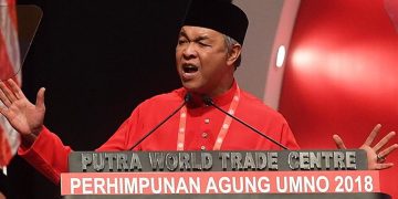 AHLI UMNO HARUS BANGKIT PERTAHAN PRESIDEN – LOKMAN ADAM