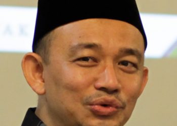 TAHUKAH DR. MASZLEE MAKNA ‘MAGRUDADA’?