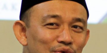 TAHUKAH DR. MASZLEE MAKNA ‘MAGRUDADA’?