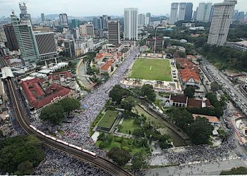 DR. MAHATHIR DAN PAKATAN HARAPAN BERADA DI AMBANG KEHANCURAN