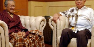 PERBEZAAN ANTARA DR. MAHATHIR DENGAN NAJIB RAZAK
