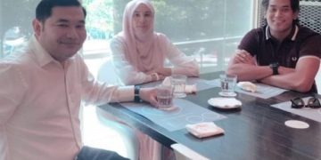 JANGAN TERTIPU DENGAN PERMAINAN POLITIK DR. MAHATHIR DAN NURUL IZZAH