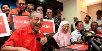 ANDA INI ‘RAKYAT’ ATAUPUN ‘PENYOKONG TEGAR’?