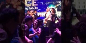 MANDI 13 TELAGAPUN TIDAK BERBALOI JIKA MENARI DENGAN SITI KASSIM DAN AMBIGA SAHAJA