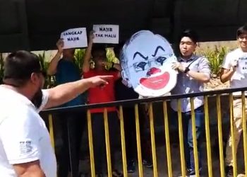 SEMAKIN HARI DAP SEMAKIN GELABAH DENGAN KEMARAAN DATO SRI NAJIB RAZAK