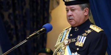 INSIDEN PENCEMARAN BAHAN KIMIA: SULTAN IBRAHIM BERKENAN KURNIA SUMBANGAN RM1 JUTA