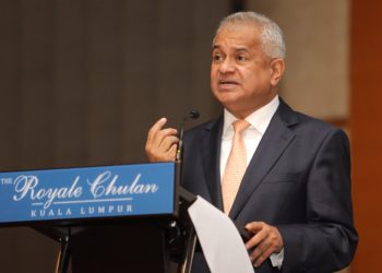 BEBAN PEMBUKTIAN KEPADA TOMMY THOMAS – BUZZE AZAM