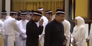 MUKHRIZ: BENIH MAHATHIR YANG GAGAL