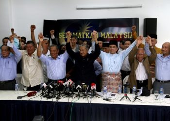 KERAJAAN PAKATAN ‘IN A NUT SHELL’ – 14 BULAN KE HADAPAN