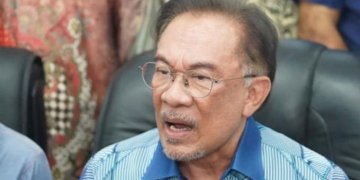 ANWAR JANGAN JADI BATU API, TOLONG HORMATI PDRM TANGANI TERORISME