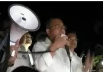 KETUA MENTERI MELAKA ENGGAN LEPASKAN JAWATAN