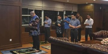 TAN SRI ANNUAR MUSA, JADILAH ‘TEAM PLAYER’ DALAM PASUKAN PN GPS