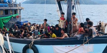 ANTARA KEMANUSIAAN DAN AMBIL KESEMPATAN