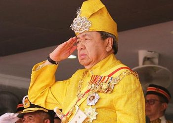 CONTENGAN MURAL: SULTAN SELANGOR MURKA, SIFATKAN SEBAGAI BIADAP DAN BERMOTIFKAN POLITIK KEBENCIAN