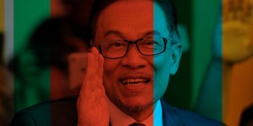 ADA APA DENGAN ANWAR?