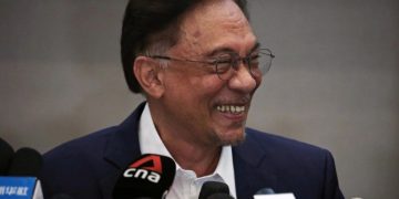 17 INTI PATI PENGUMUMAN “KERAJAAN ANWAR”