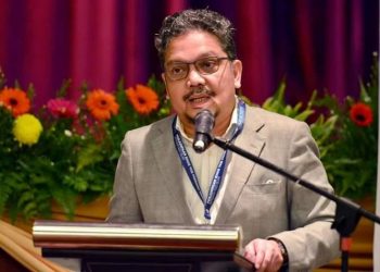 BUKA PINTU MAHKAMAH SYARIAH KEPADA BUKAN ISLAM – ZAINUL RIJAL