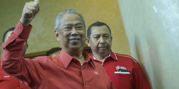MUHYIDDIN SUDAH LEMBUT HATI, ATAU TAKTIK MAHU MEMBULI UMNO LAGI?