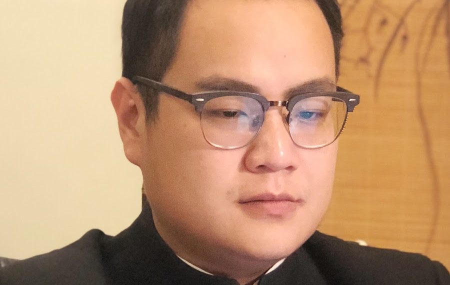 ULASAN UNDANG-UNDANG APEK CINA MENGENAI KES SRC NAJIB