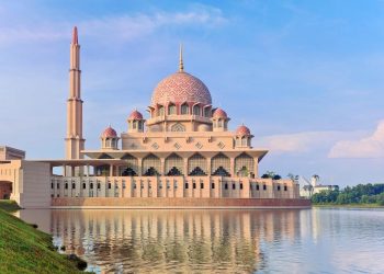 SAMPAI BILA MASJID, SURAU PERLU DITUTUP?