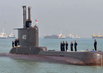 KAPAL SELAM INDONESIA DISAHKAN TENGGELAM, SERPIHAN DITEMUI