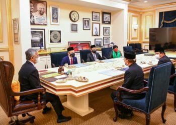 AGONG ULANGI TITAH SIDANG PARLIMEN PERLU DISEGERAKAN